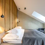 Hotel Hotell Moe Moe