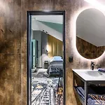 Hotel Hotell Moe Moe