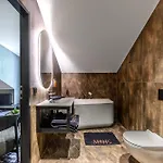 Hotell Moe Hotel *